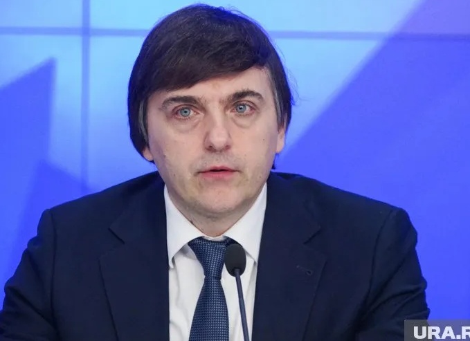 Кравцов сообщил о новых требованиях к стандарту работы детсадов